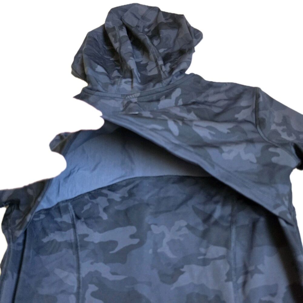 Lululemon Hooded Define Jacket Heritage 365 Camo Deep Coal, Size 10 - Picture 9 of 11